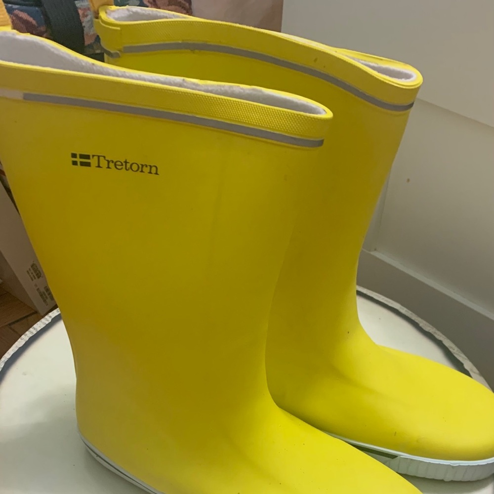 Tretorn Yellow Rain boots sz9 / sz7.5